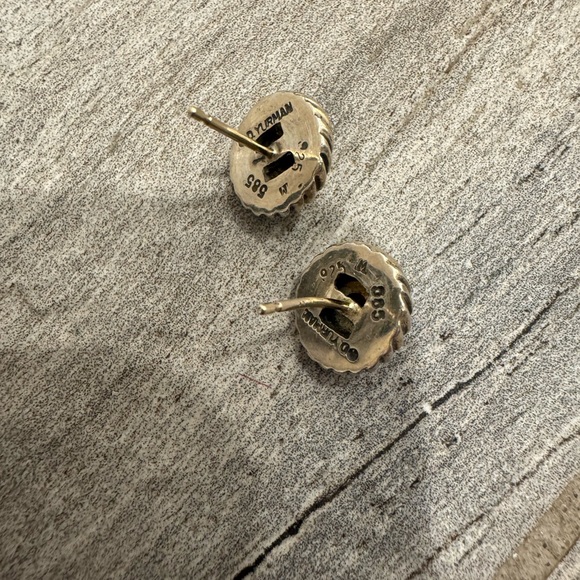 DAVID YURMAN Sterling & 14K Cable Cookie Post Small Red Stone Garnet Earrings - Picture 3 of 12